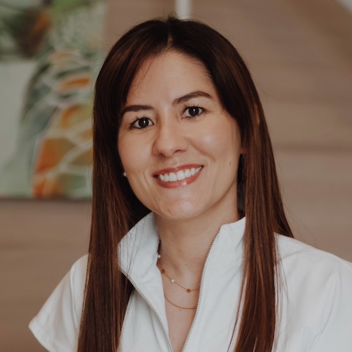 Dra. Cindy Acuña Padilla, Especialista en Odontología del Centro Médico DALUZ
